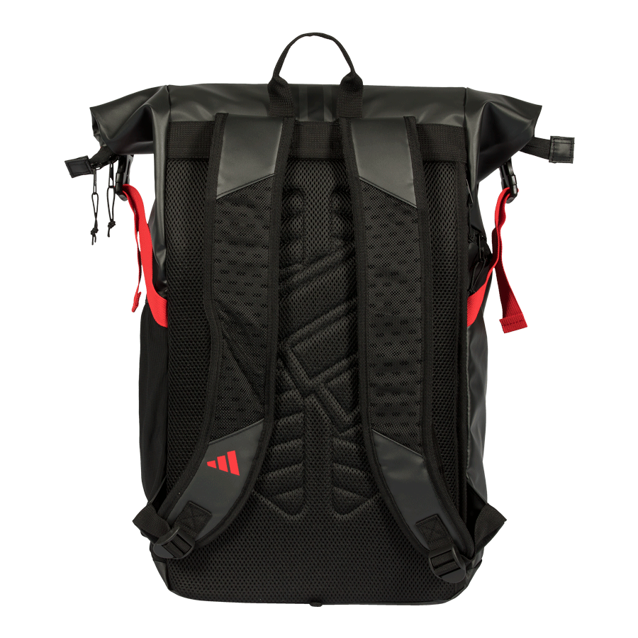 Adidas Multigame Red Backpack-Ale Galán 3.5